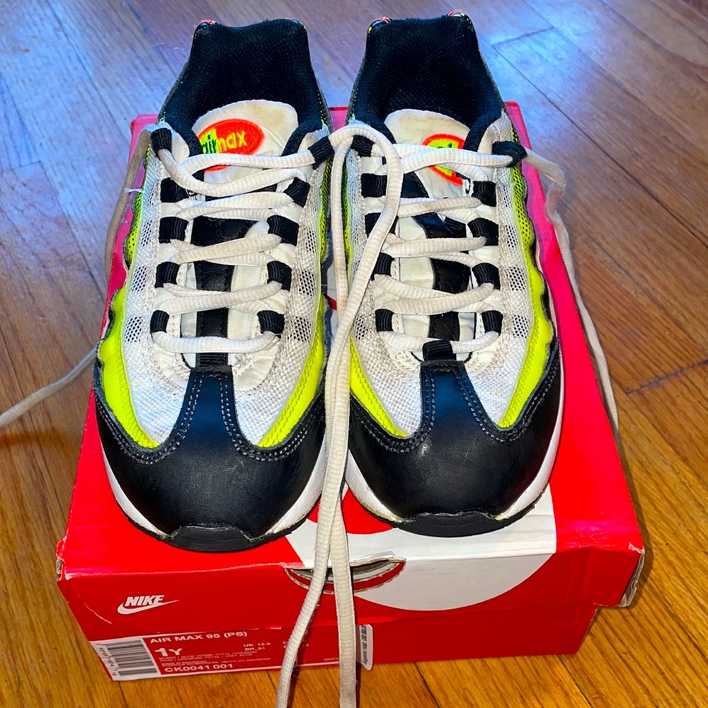 Kids Air Max 95 (PS) size 1